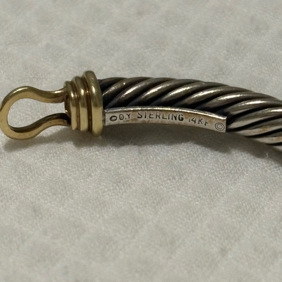 David Yurman Buckle Bracelet - Picture 5 of 5